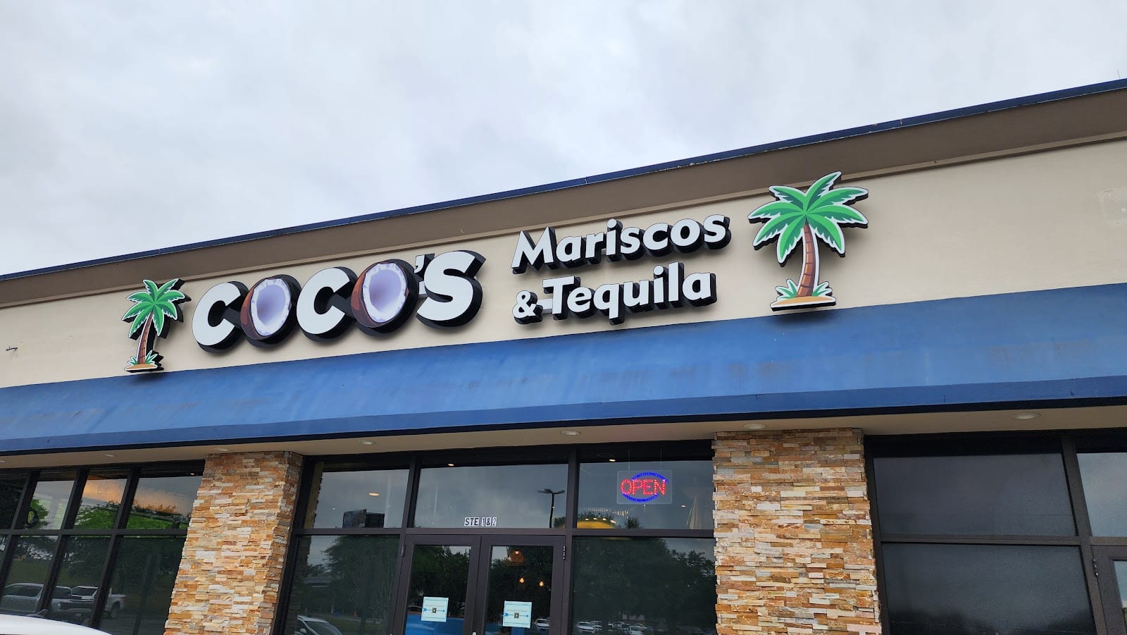 Coco’s Mariscos & Tequila