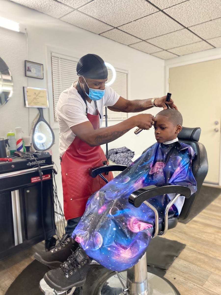 YKTV Barbershop, photo 2