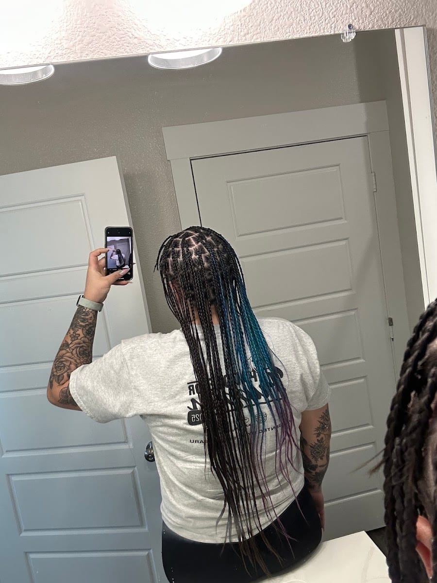 Tresses & Fashions African Hair Braiding ( Home Based) Beauty Supplies & African Clothing, photo 2