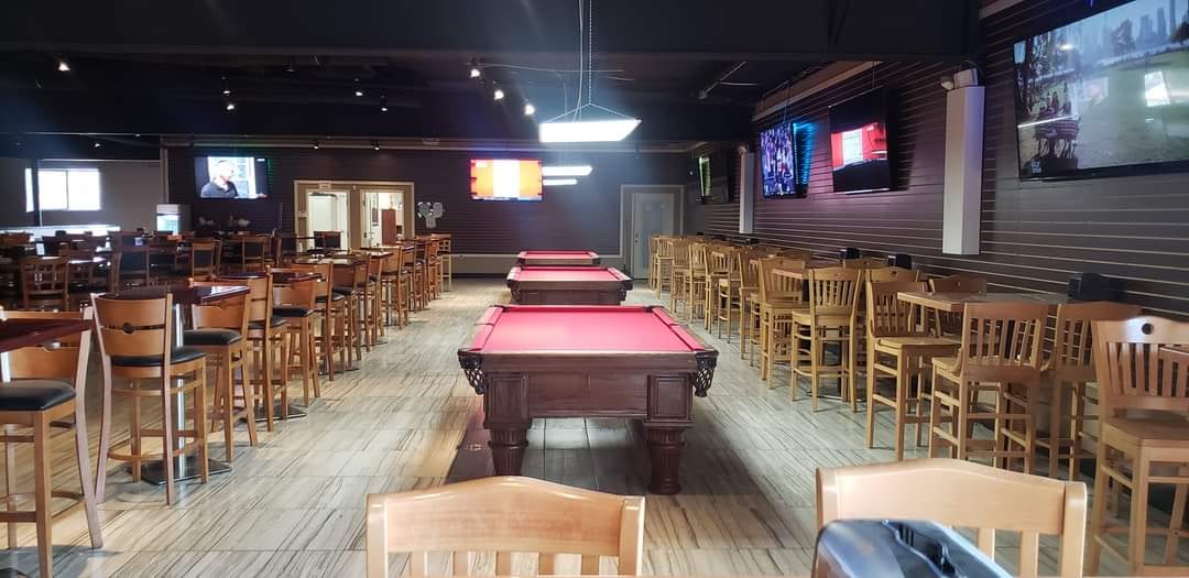 Charlie's Place Bar & Grill