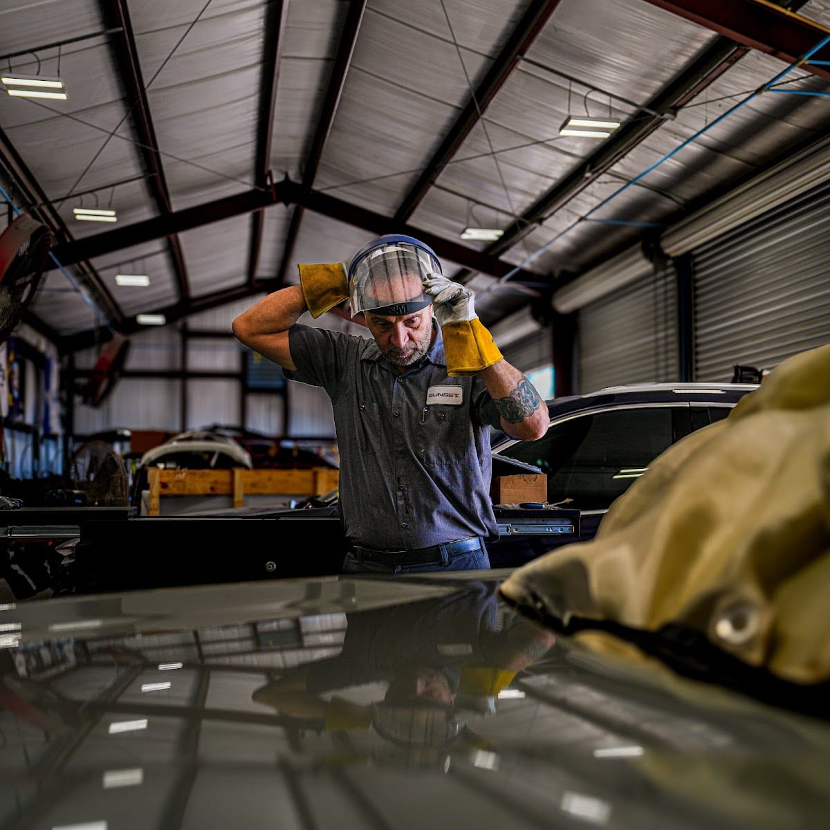 Bodyshop and Service at Sunset Chevy Buick GMC, photo 2