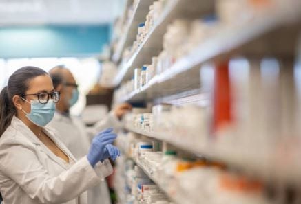 Walk-in Clinic , Pharmacare Medical Group, Oak Ridges