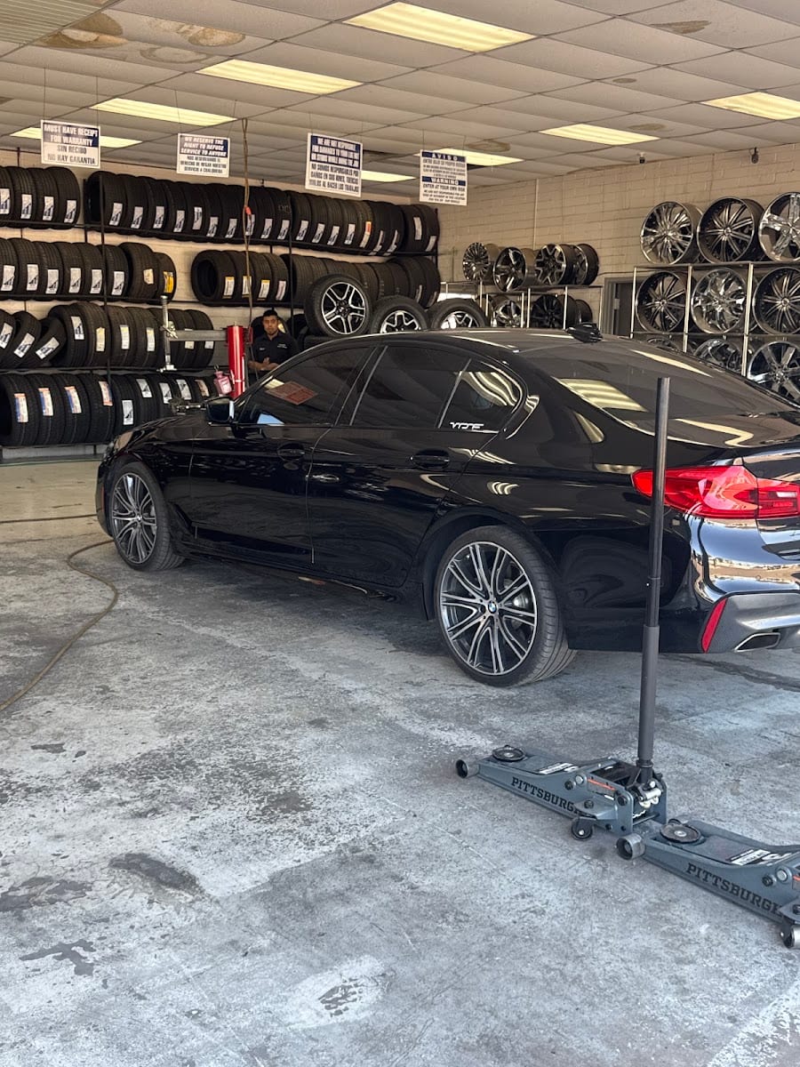 Scottsdale Tire & Wheel, photo 3