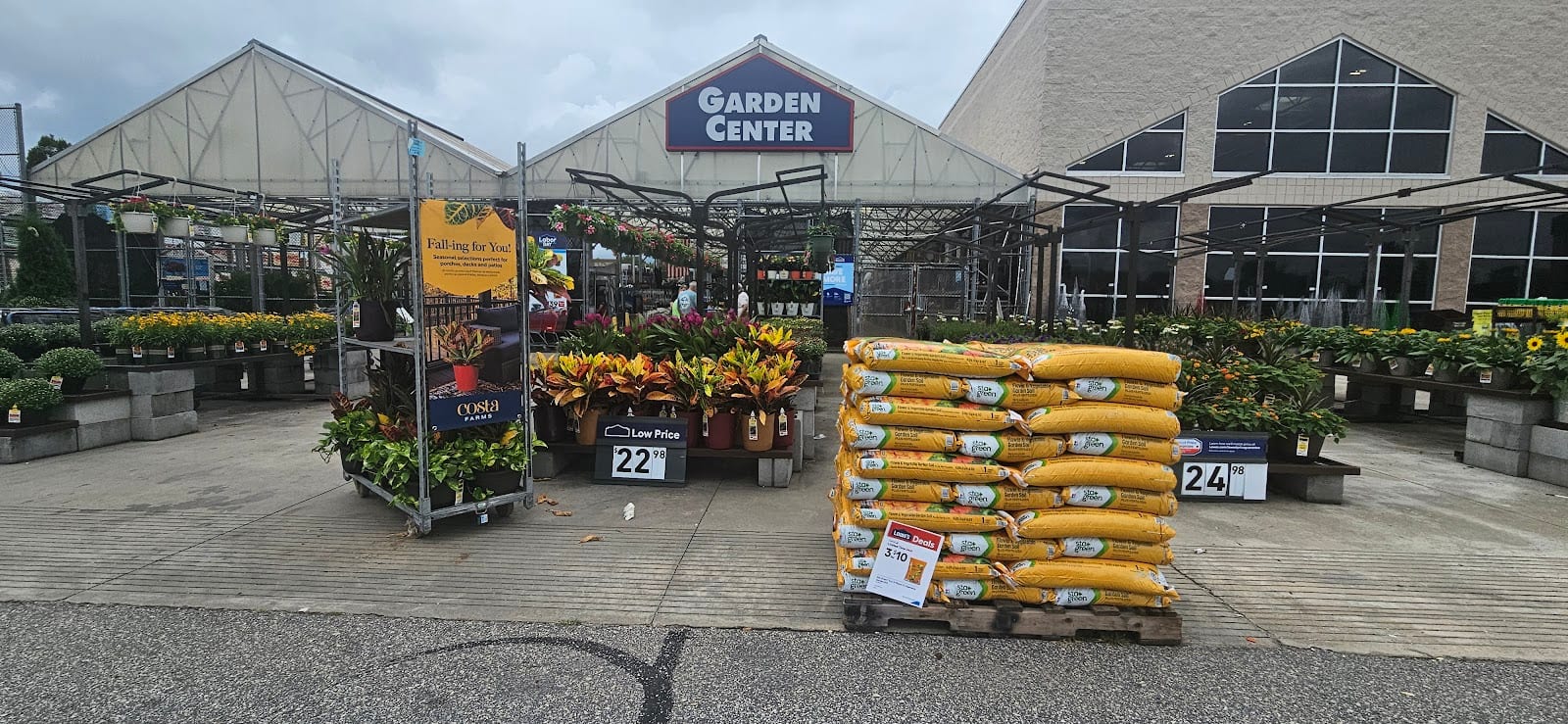 Lowe's, photo 4