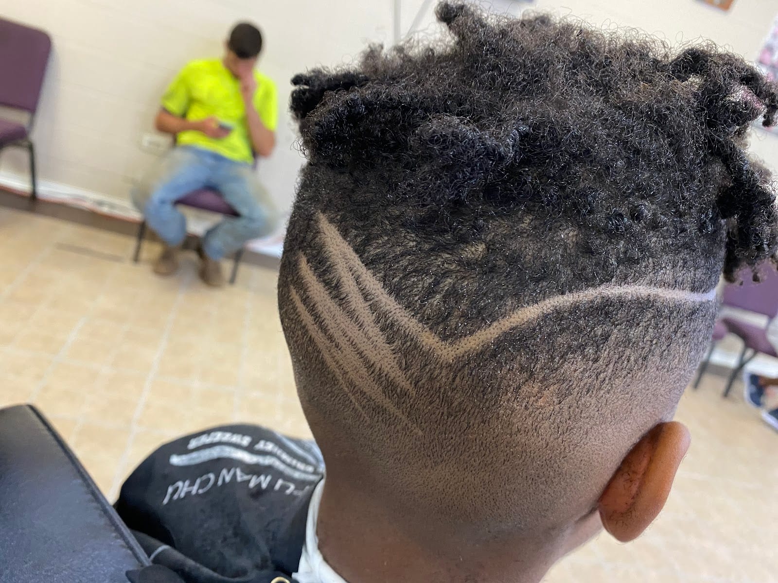 Q’s Hot Headz Barber Shop LLC