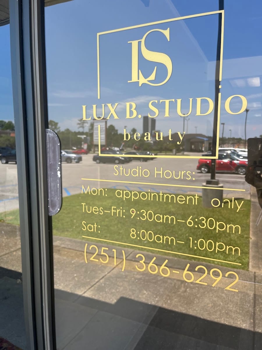 Lux Beauty Studio, photo 4