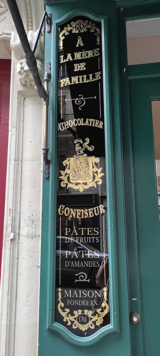 À la Mère de Famille