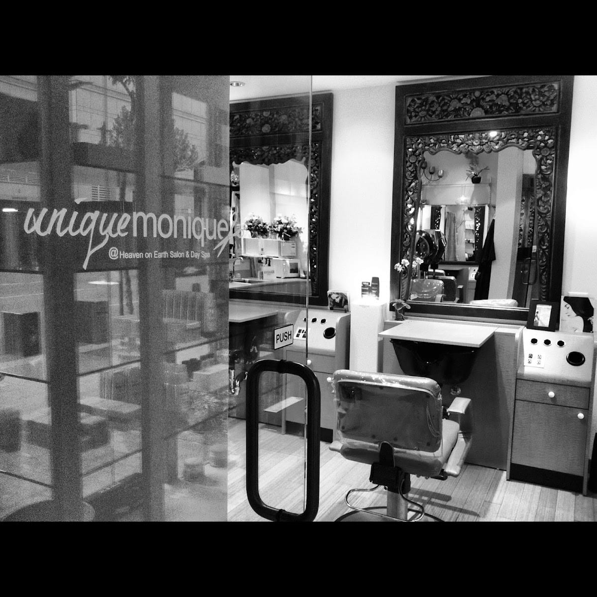 Unique Monique Salon