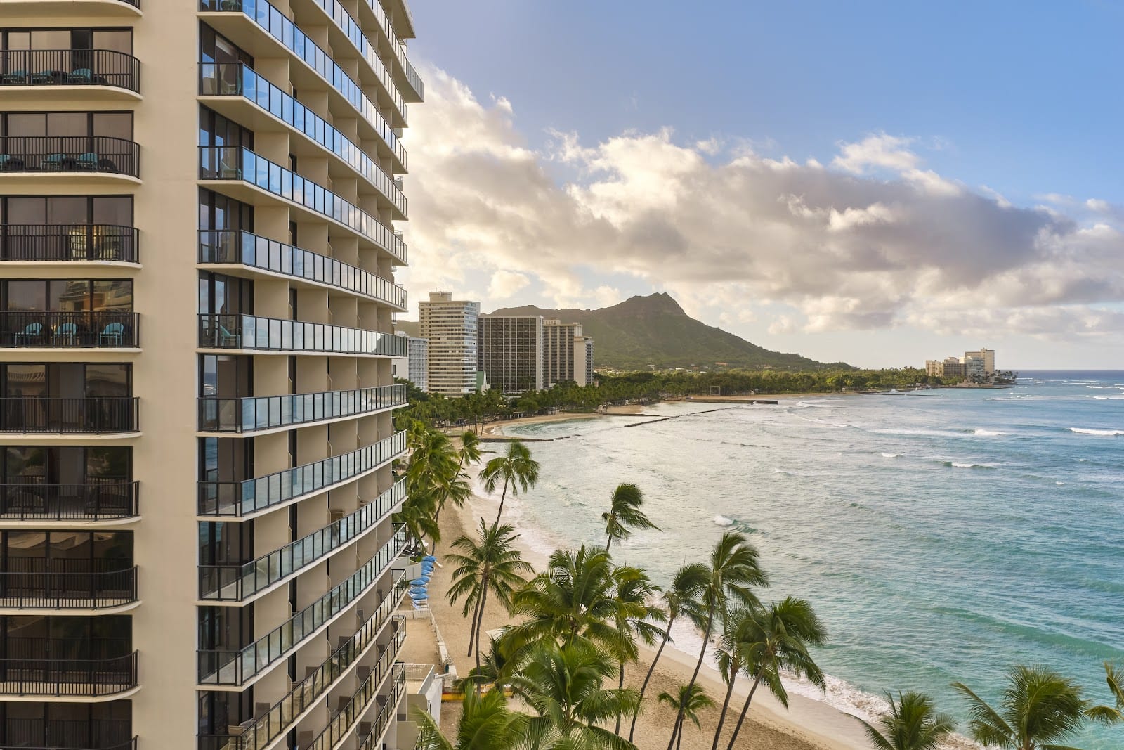 OUTRIGGER Waikiki Beachcomber Hotel, photo 2