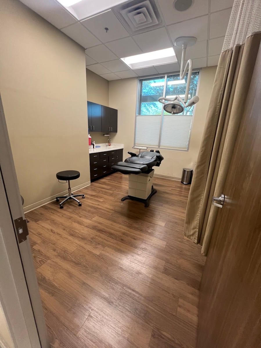 Pinnacle Dermatology - Scottsdale, photo 4