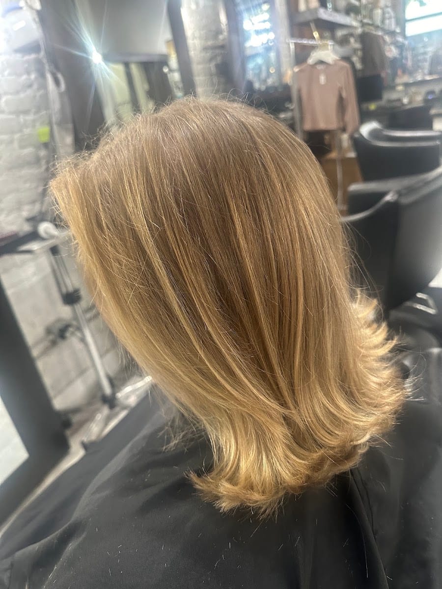 LUX LOX salon and extension bar, photo 2