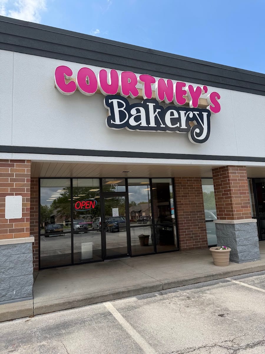 Courtney's Bakery, photo 2