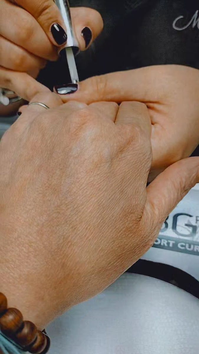 Maya Nails Spa