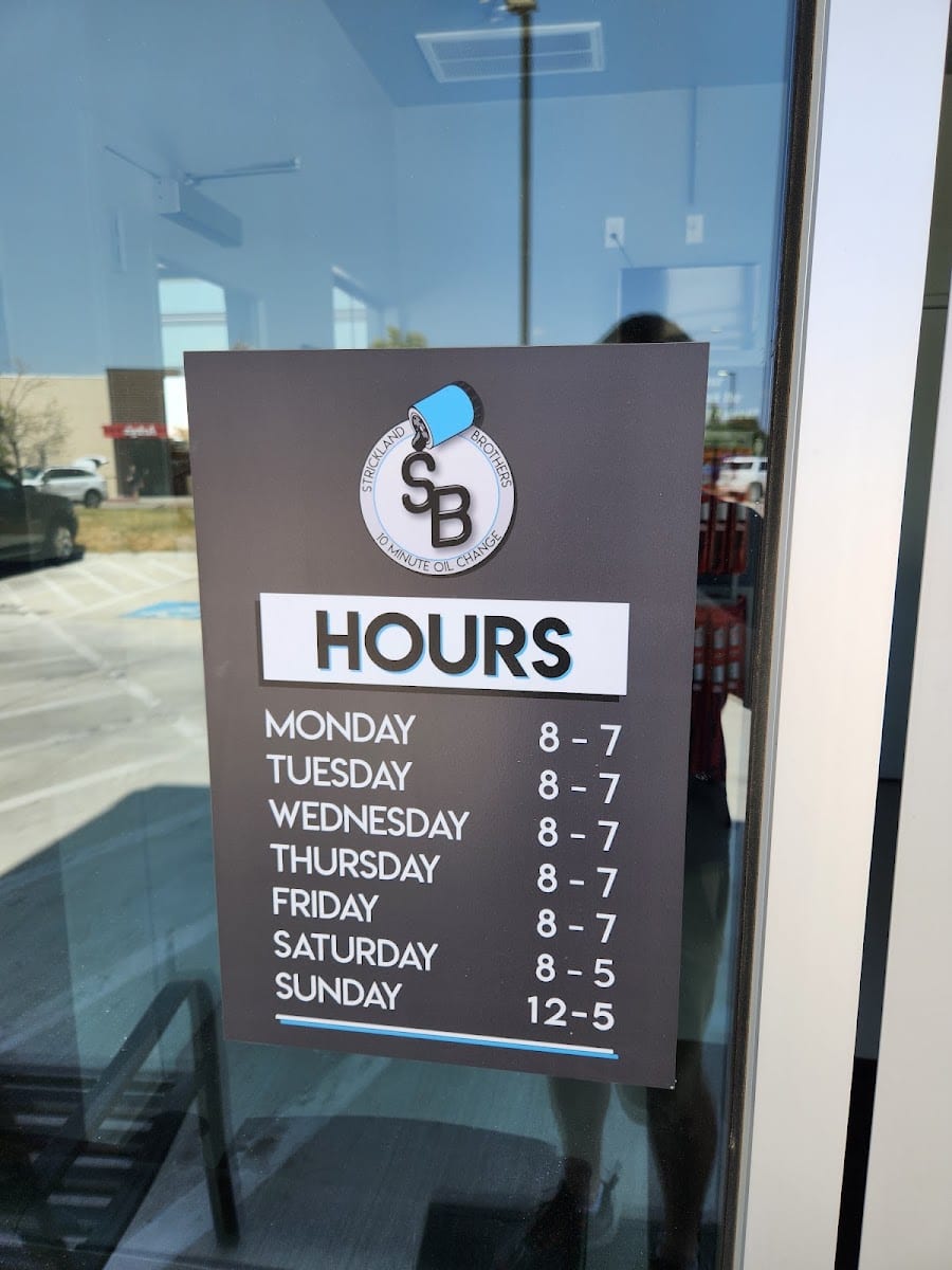 Strickland Brothers 10 Minute Oil Change, photo 4