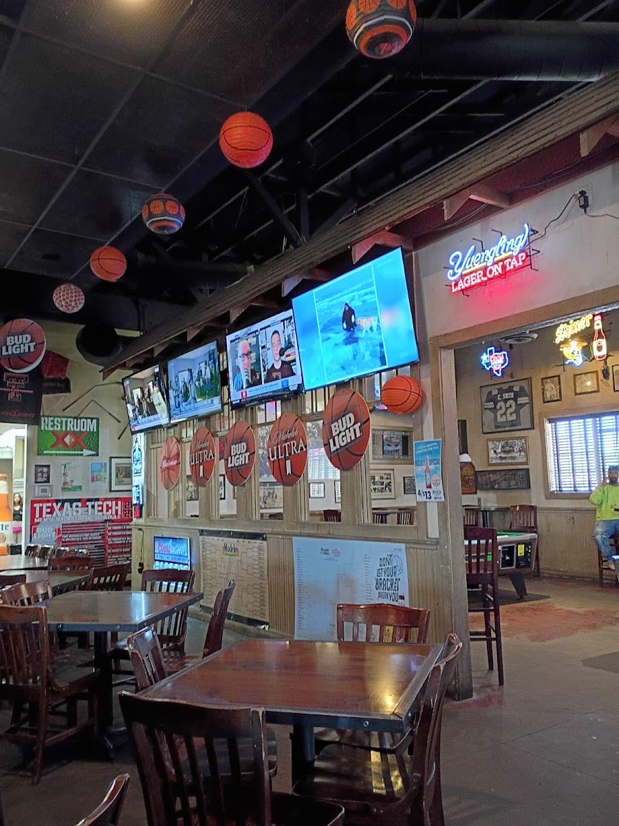 Cujo's Sports Bar & Grill, photo 2