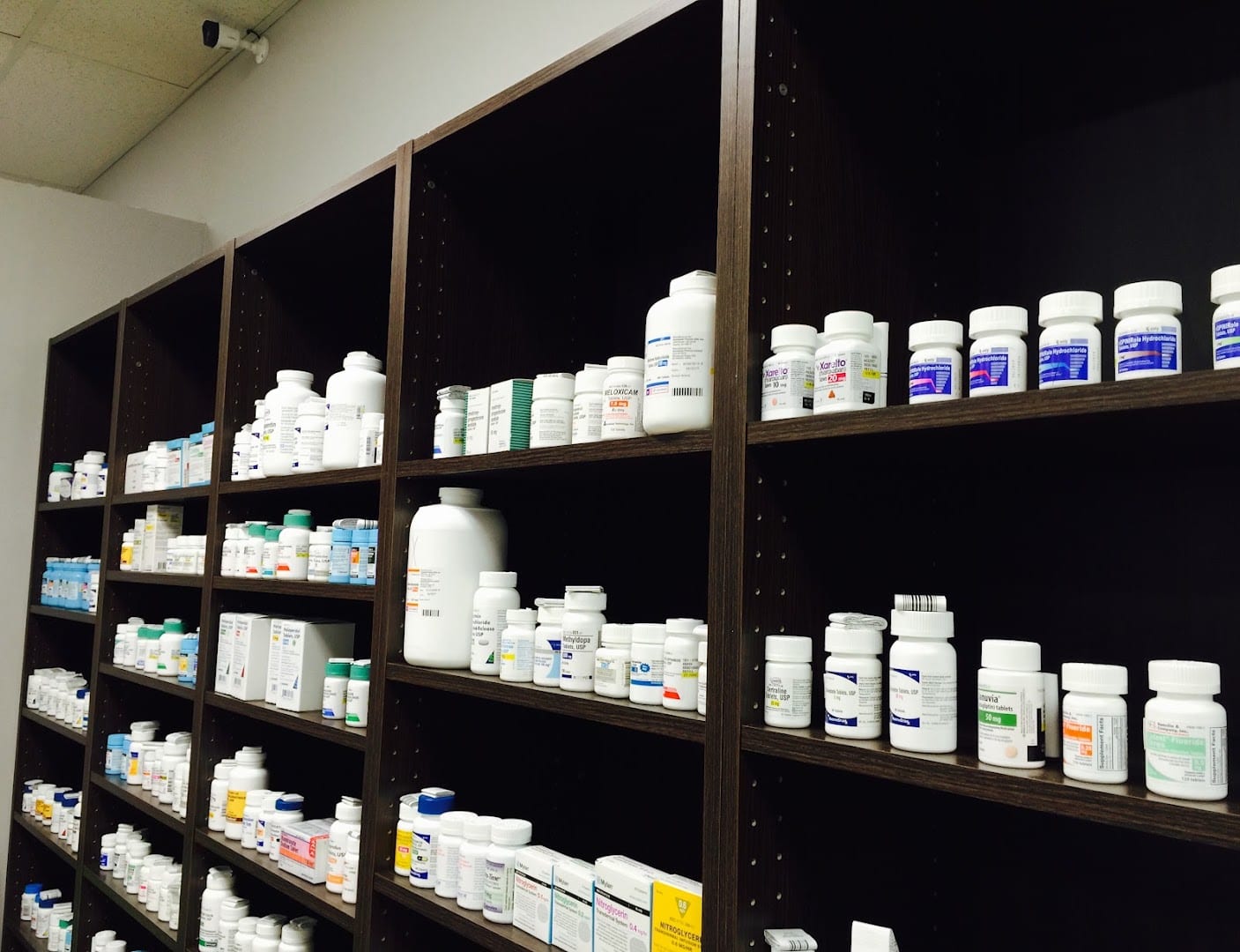 986 Pharmacy #8026, photo 4