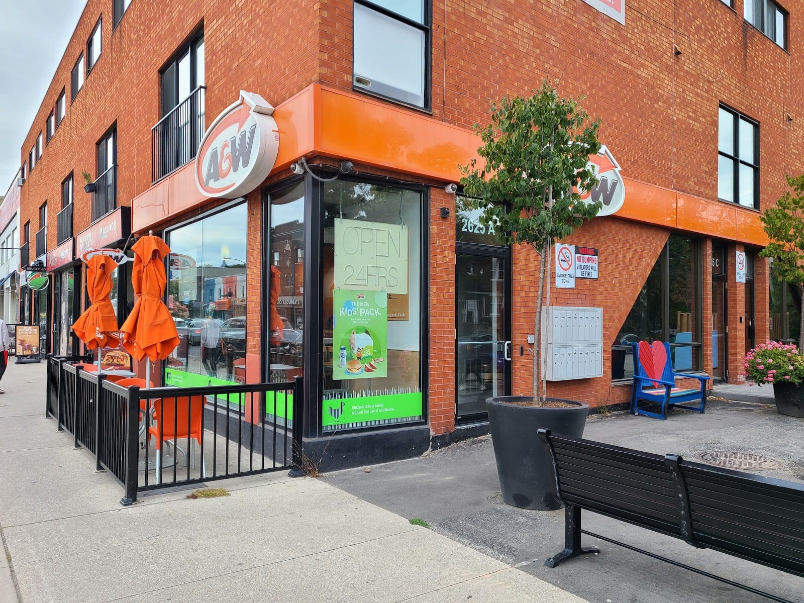 A&W Canada, photo 2