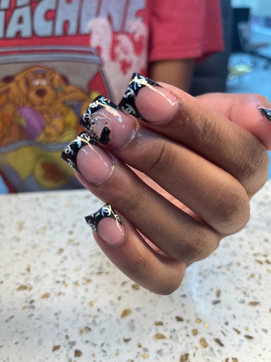 NAIL 88 & BEAUTY LOUNGE, photo 4