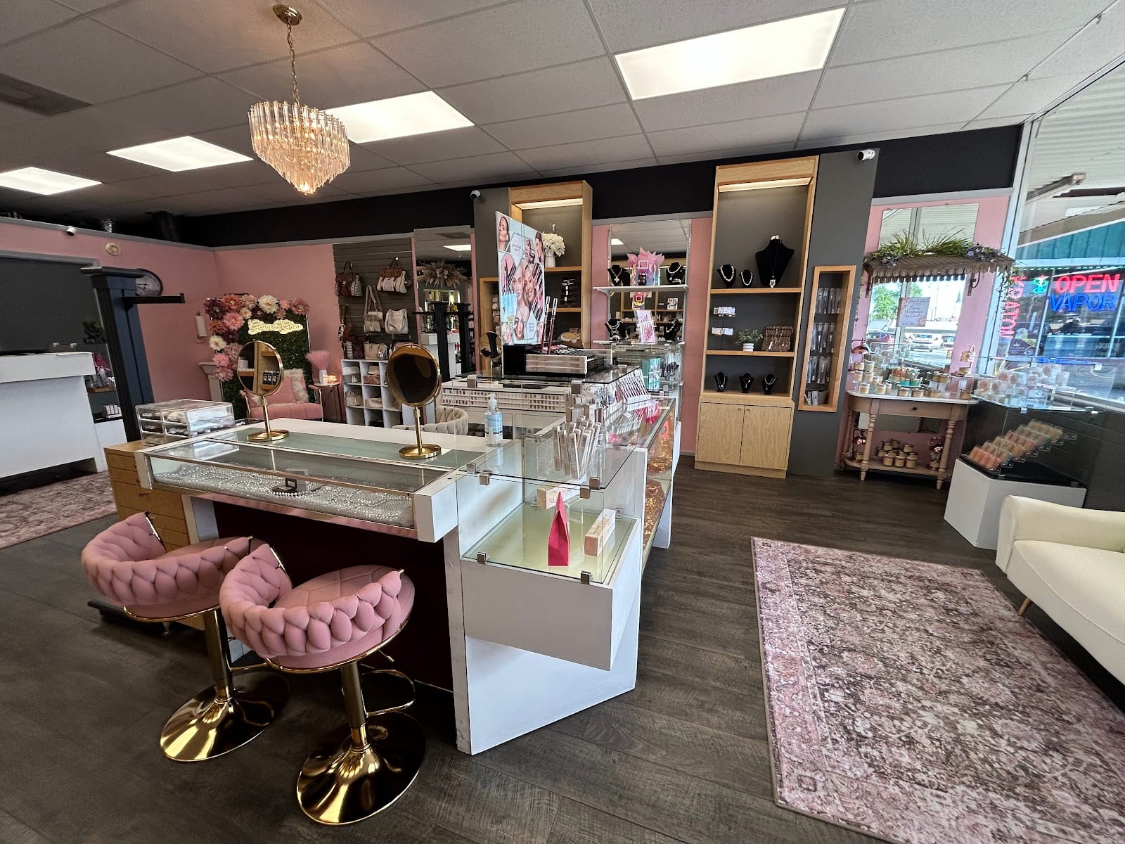 Merle Norman Cosmetics Studio, photo 3