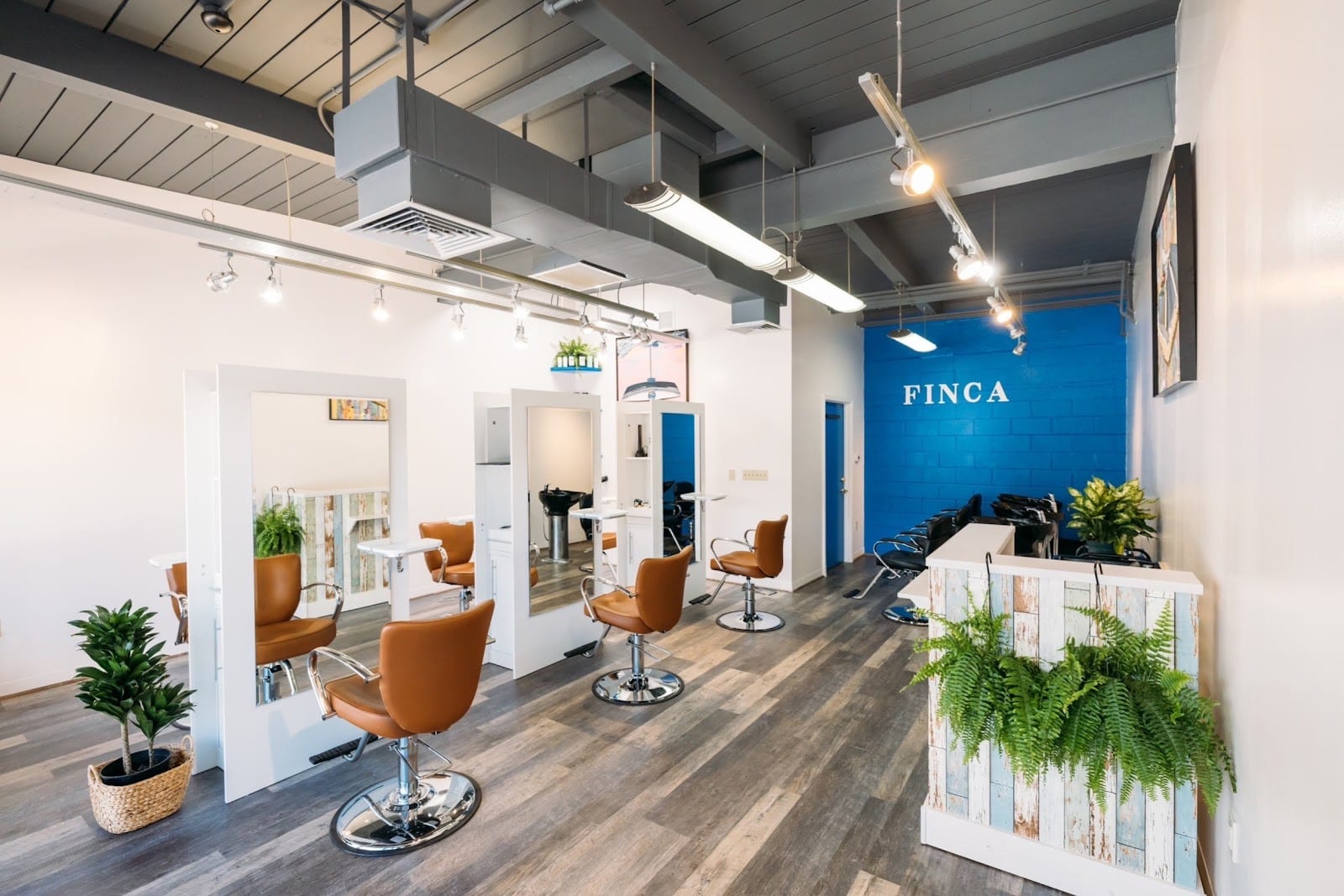 Finca Beauty Salon Aina Haina