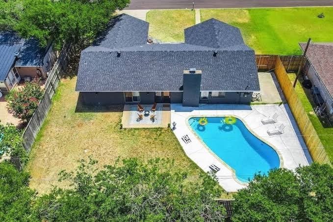 HOT TUB Tranquil Escape Pool Gym