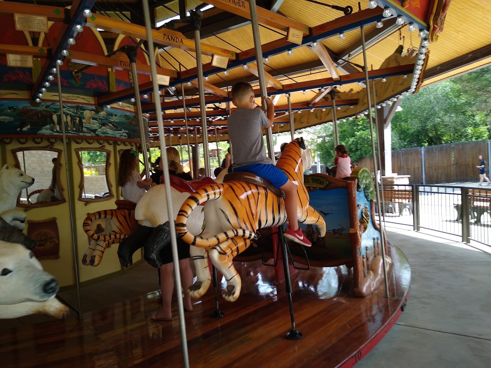 Lighthouse Point Splash Zone at Hogle Zoo