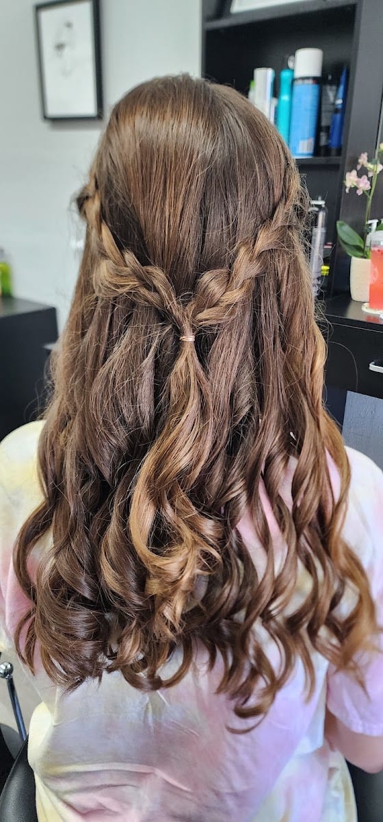 Haircolor, Cuts, and More By Joann Acantilado, photo 2
