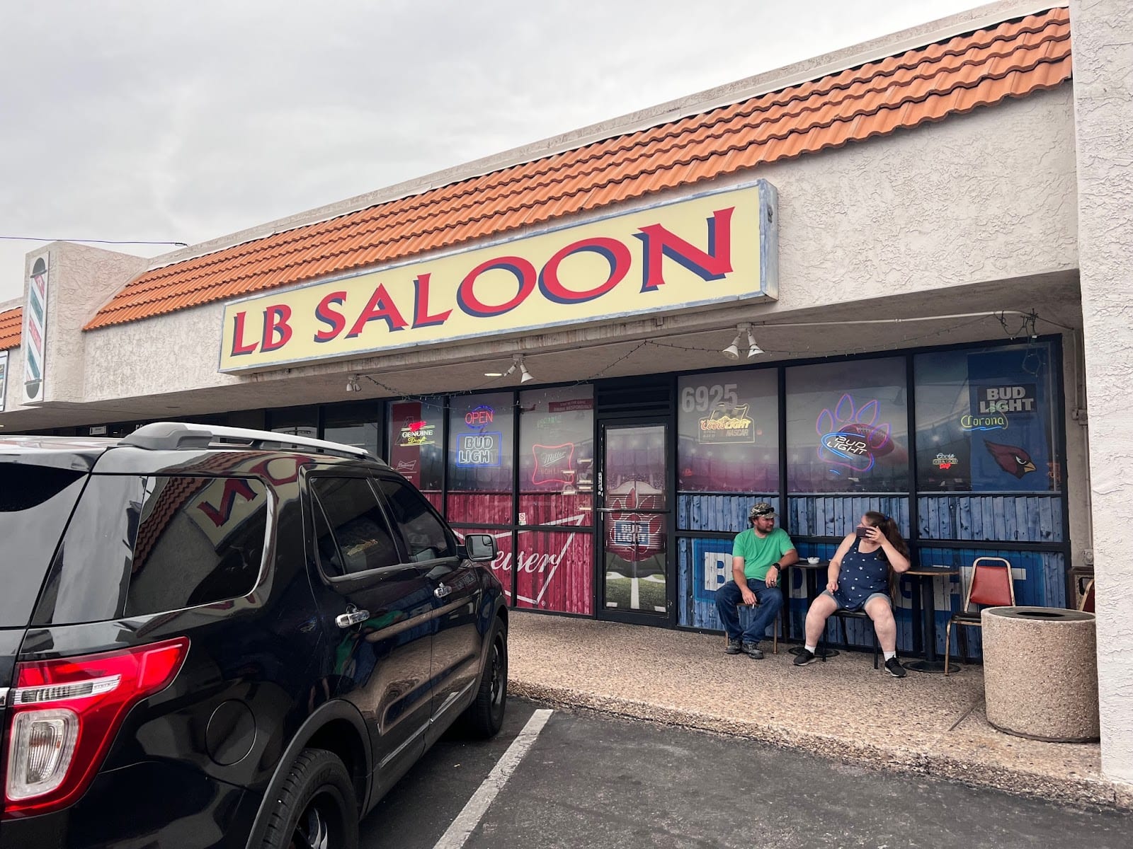 Liquor Barrel Saloon, photo 2
