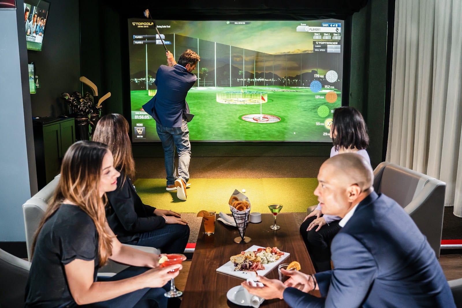 Lounge by Topgolf, photo 2