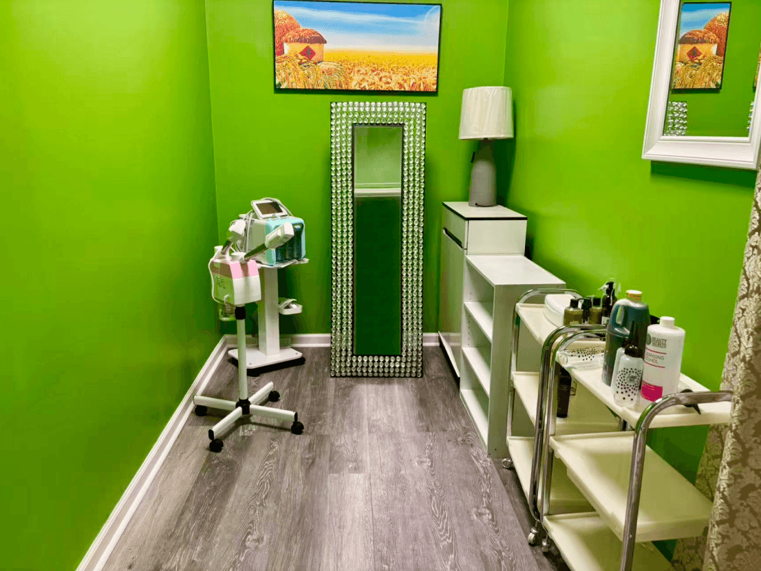 Eastern Massage & Spa E-50018