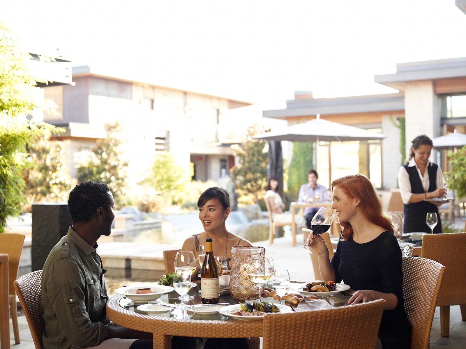 Lucy Restaurant & Bar, photo 2