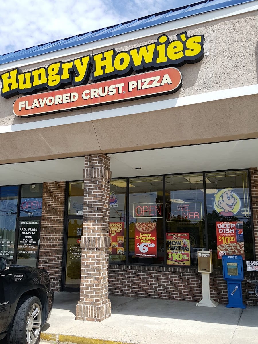 Hungry Howie's Pizza & Subs, photo 2