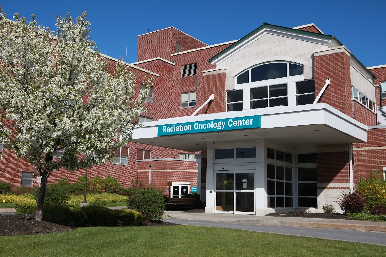 Mollie Wilmot Radiation Oncology Center, photo 2