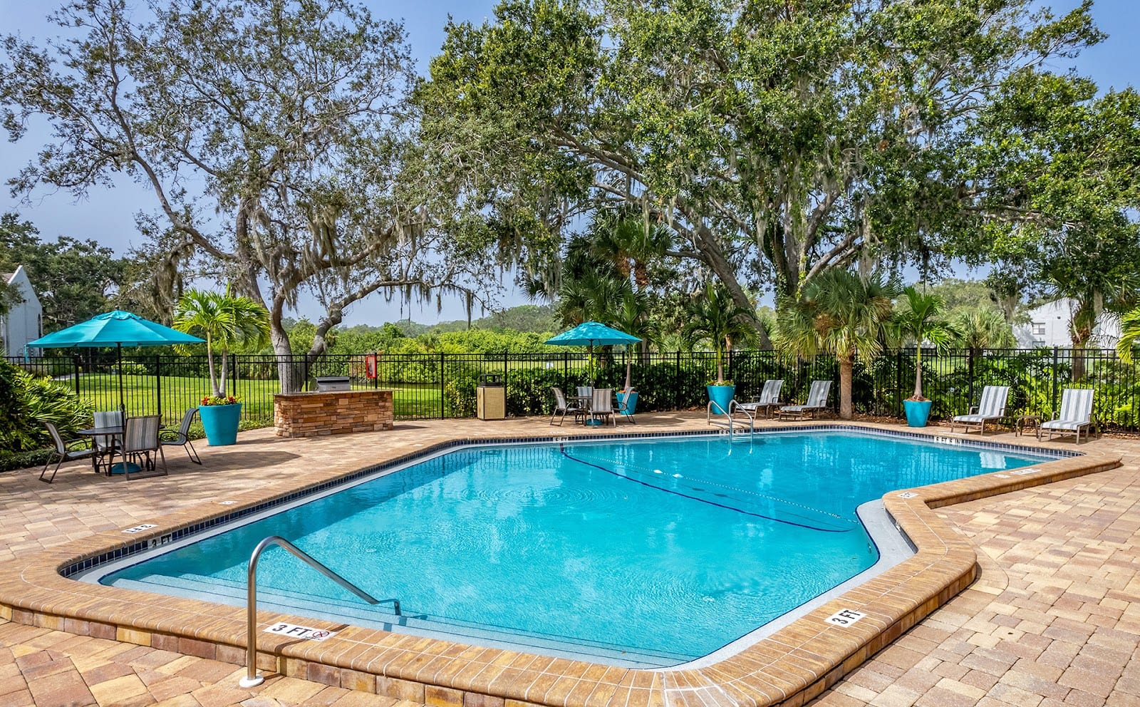 L'Estancia Apartment Homes, photo 3