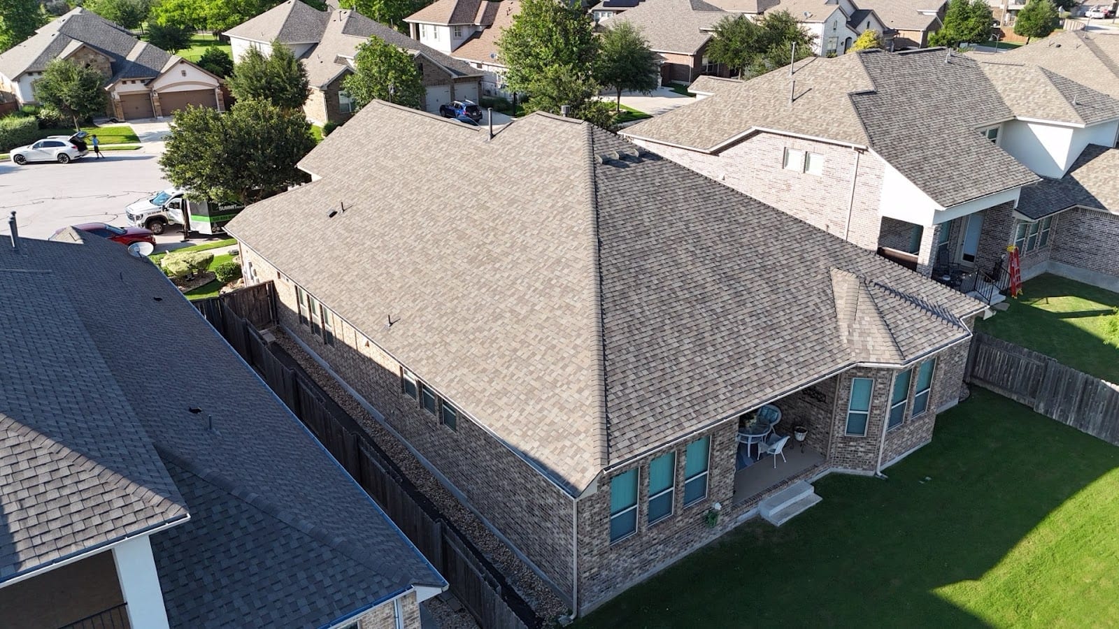 Summit Roofing, photo 2