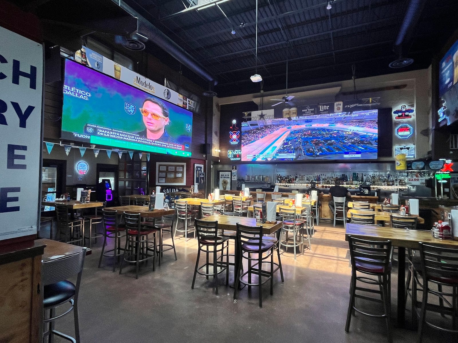 Barra Libre Sports Bar Lewisville, photo 3