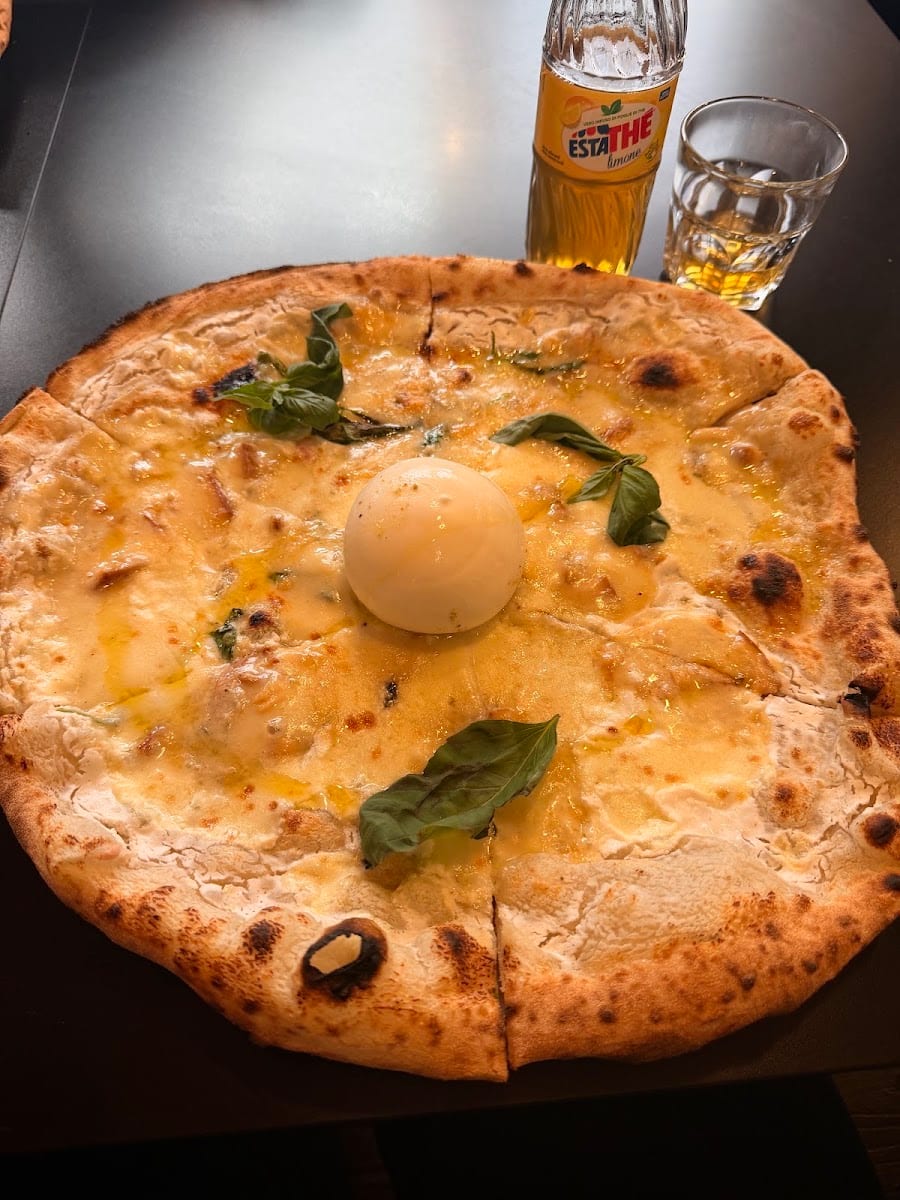 Scugnizzo Pizzeria, photo 3