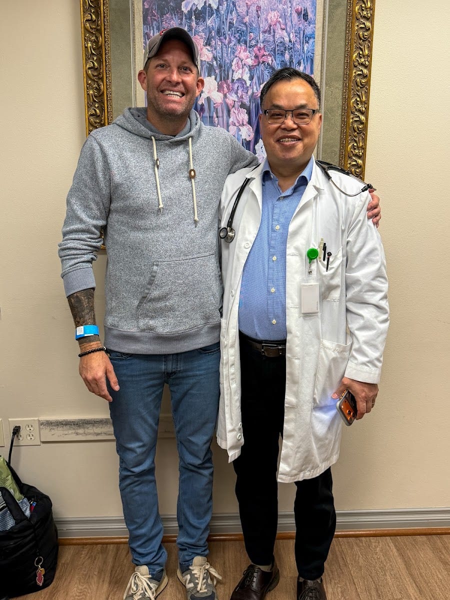 Joseph Z. Ye, MD, photo 2