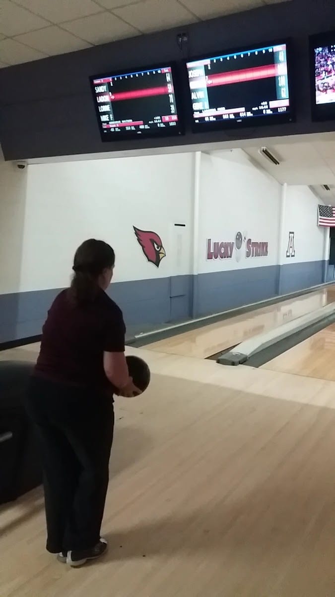 Lucky Strike Bowl, photo 3