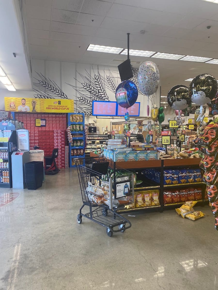 Ralphs, photo 4