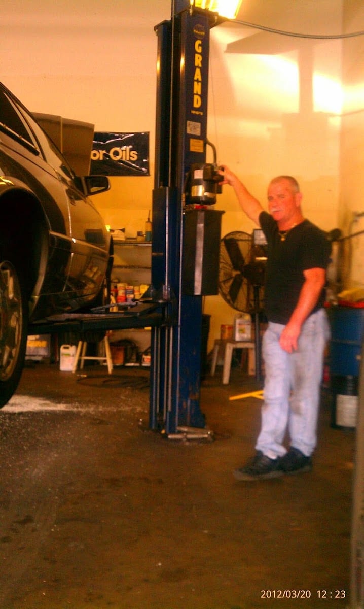 Rob's Auto Repair