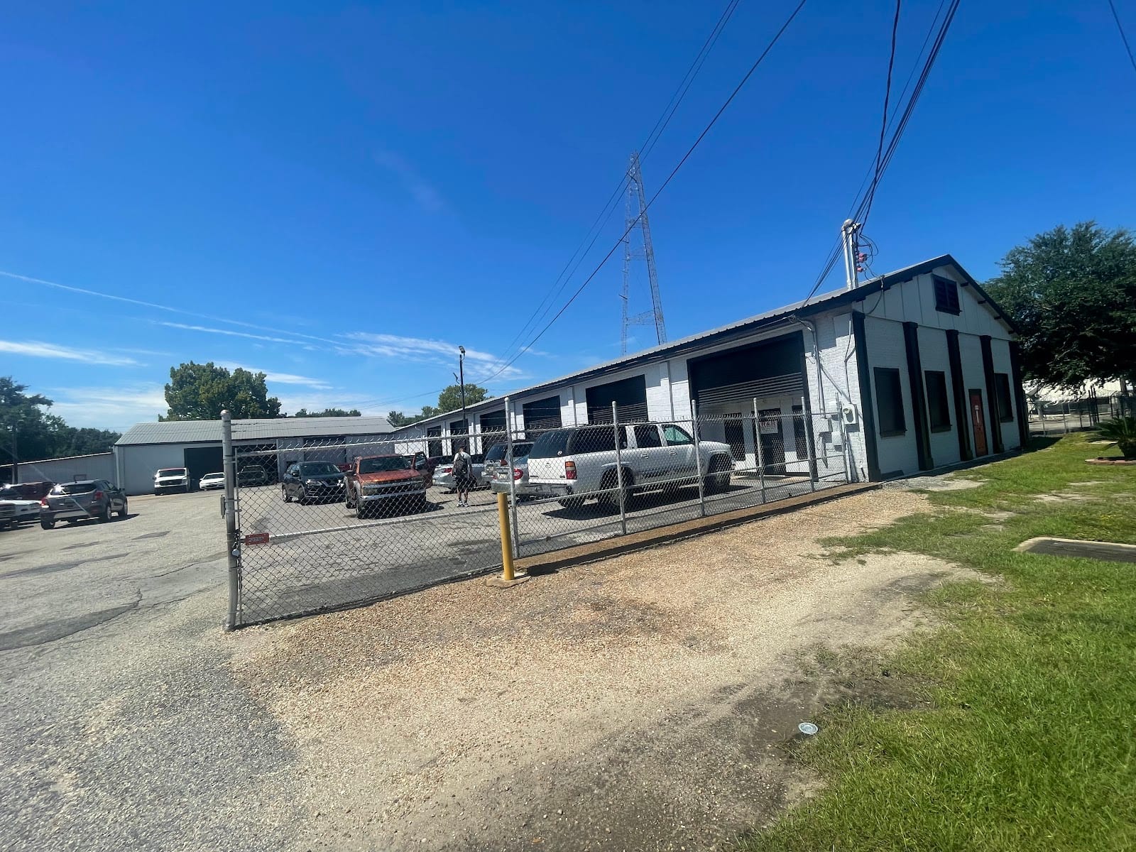 R & R Automotive