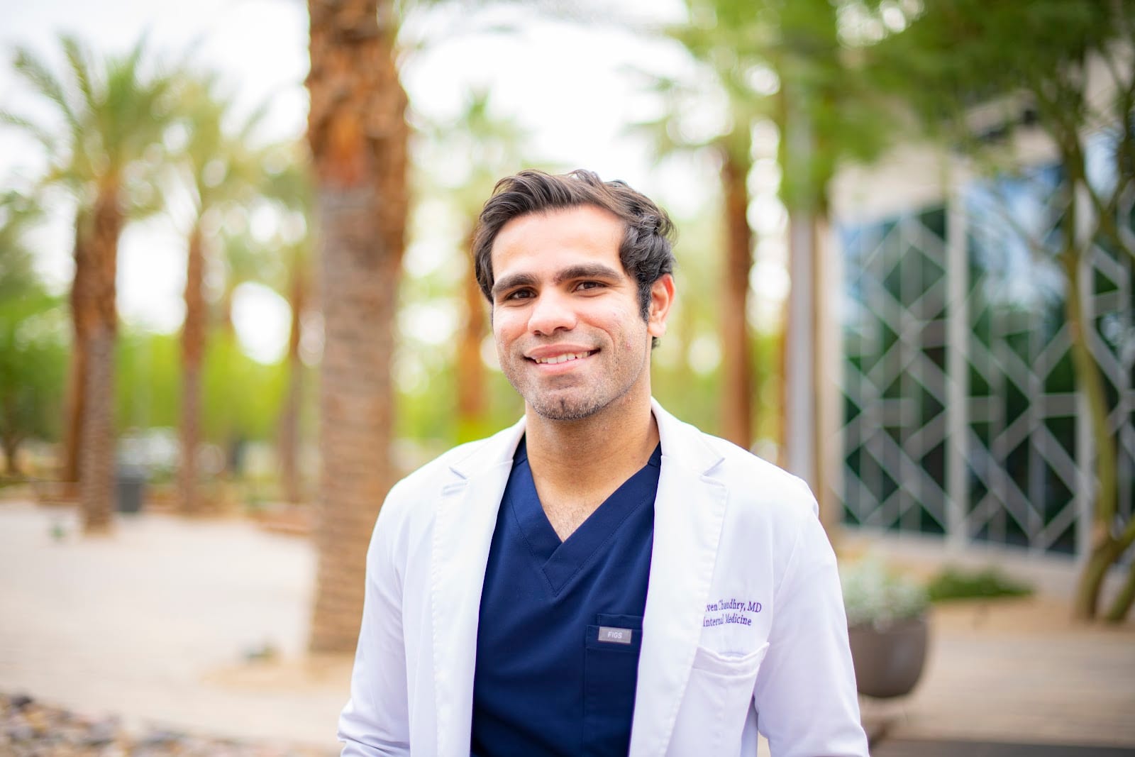 Dr. Shiven, photo 3