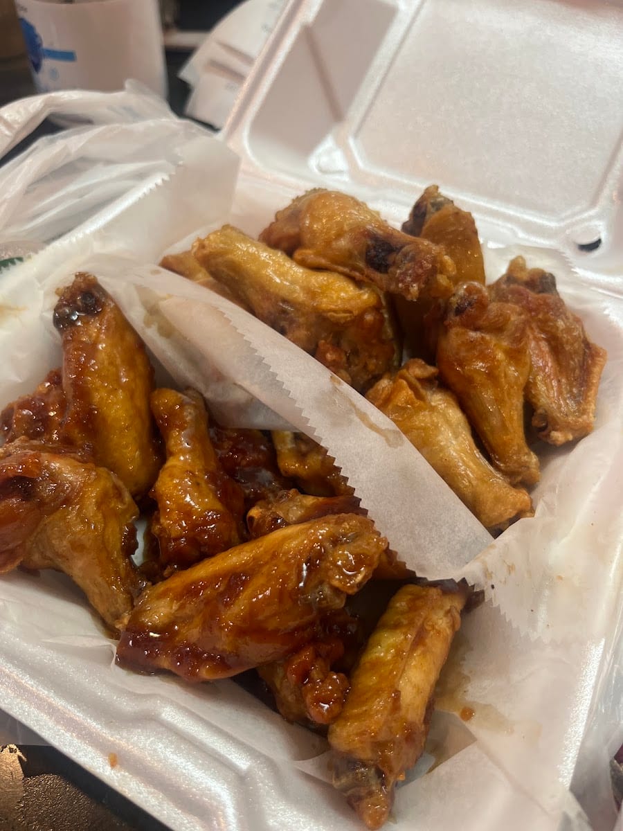 Wing Burger City, photo 3