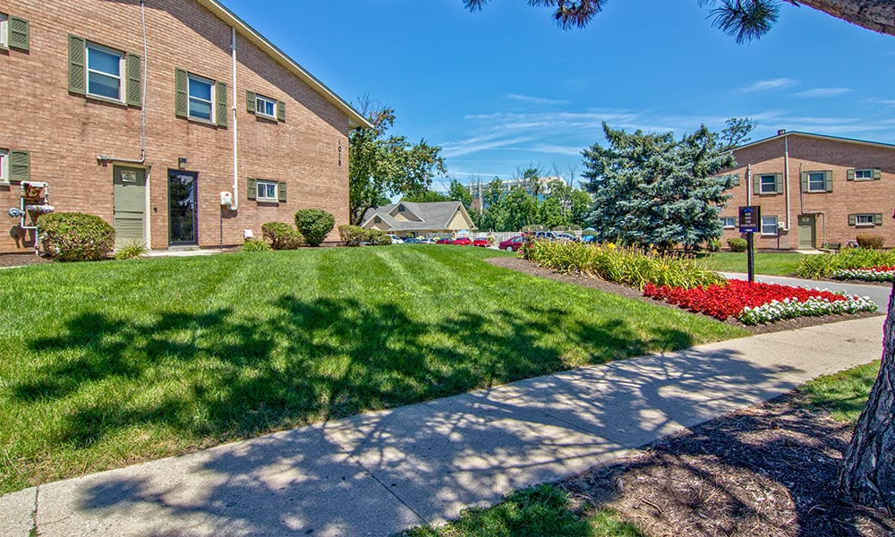 The Summit at Ridgewood Apartments & Townhomes