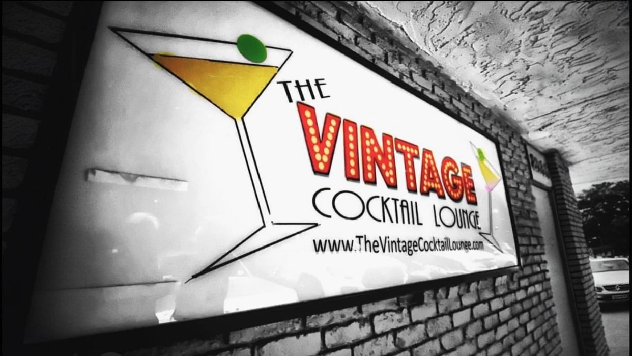 The Vintage Cocktail Lounge, photo 2