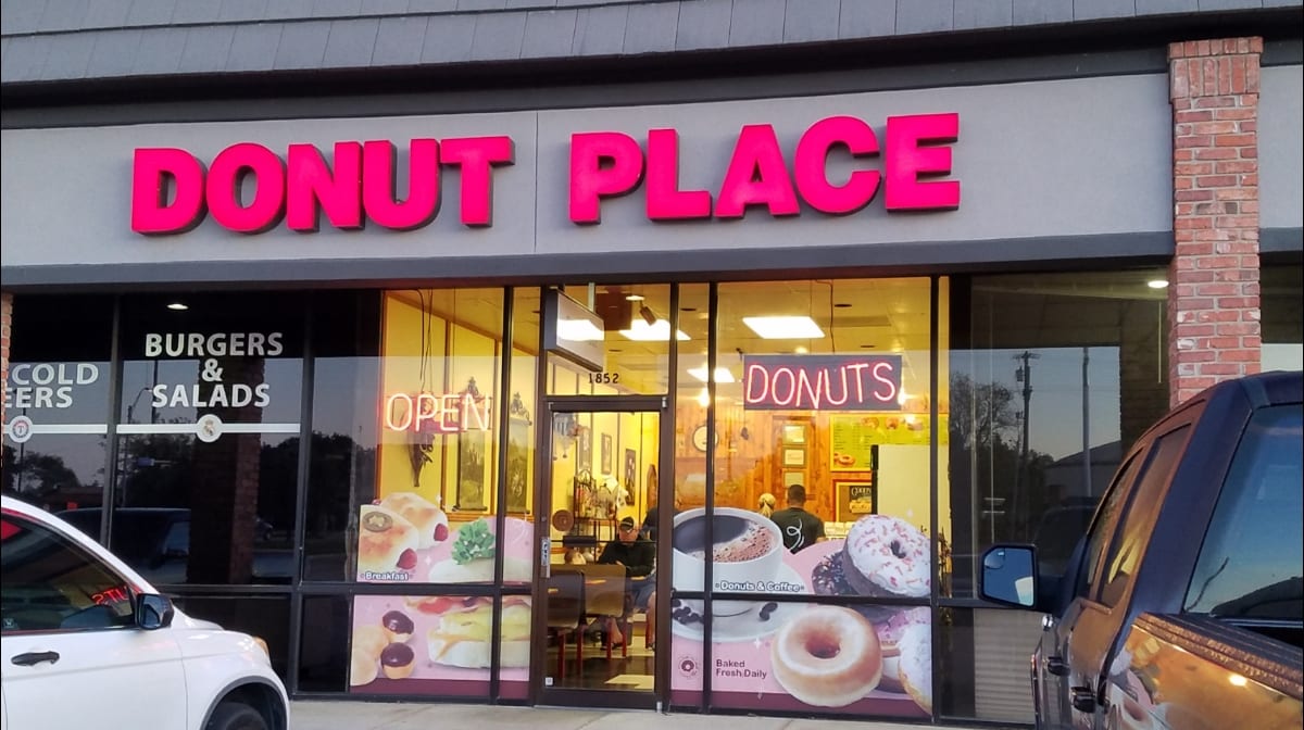 Donut Place, photo 2