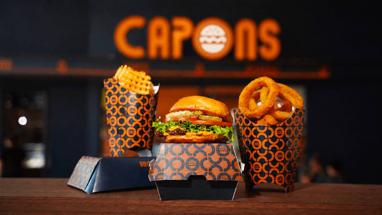 Capon's Burgers, photo 3