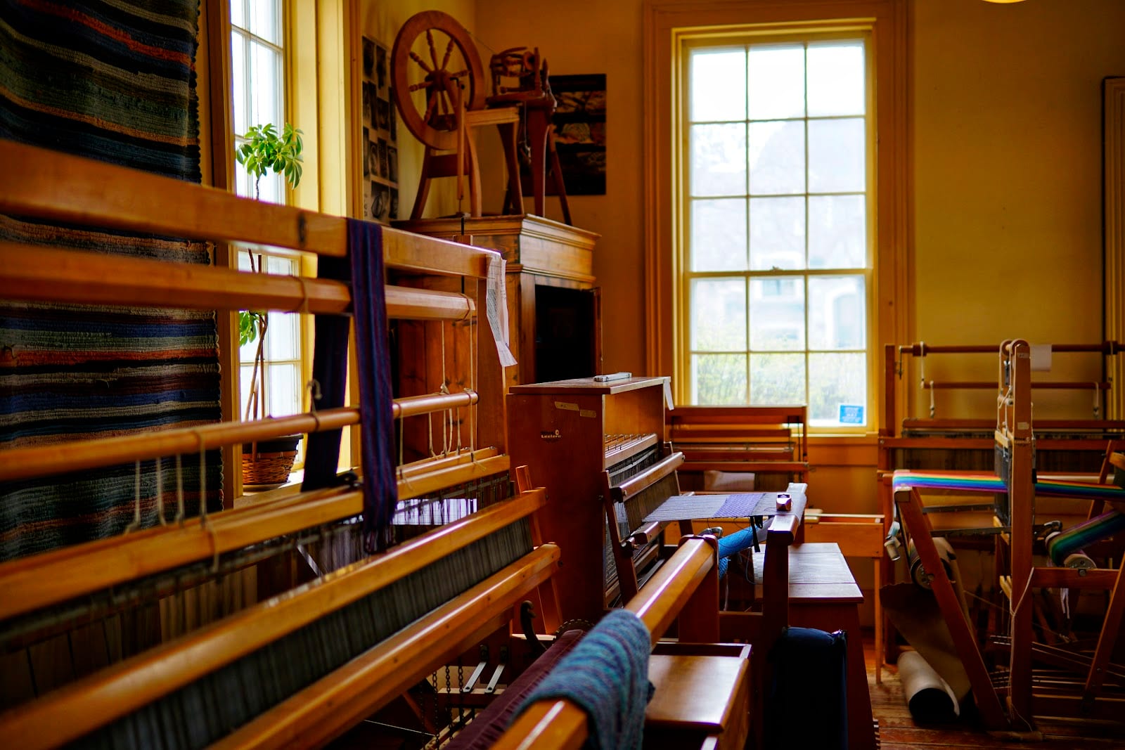 Burr House Craft Gallery & Tea Room