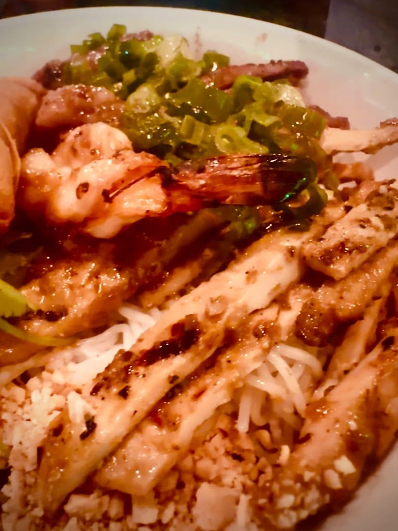 Pho Tumi, photo 2